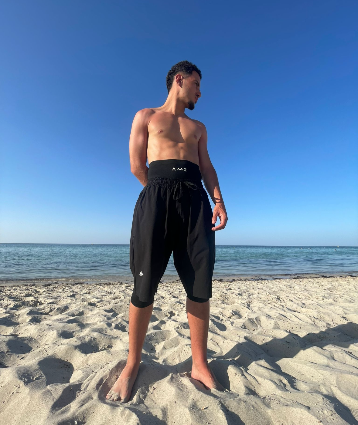 Short de bain cache awra