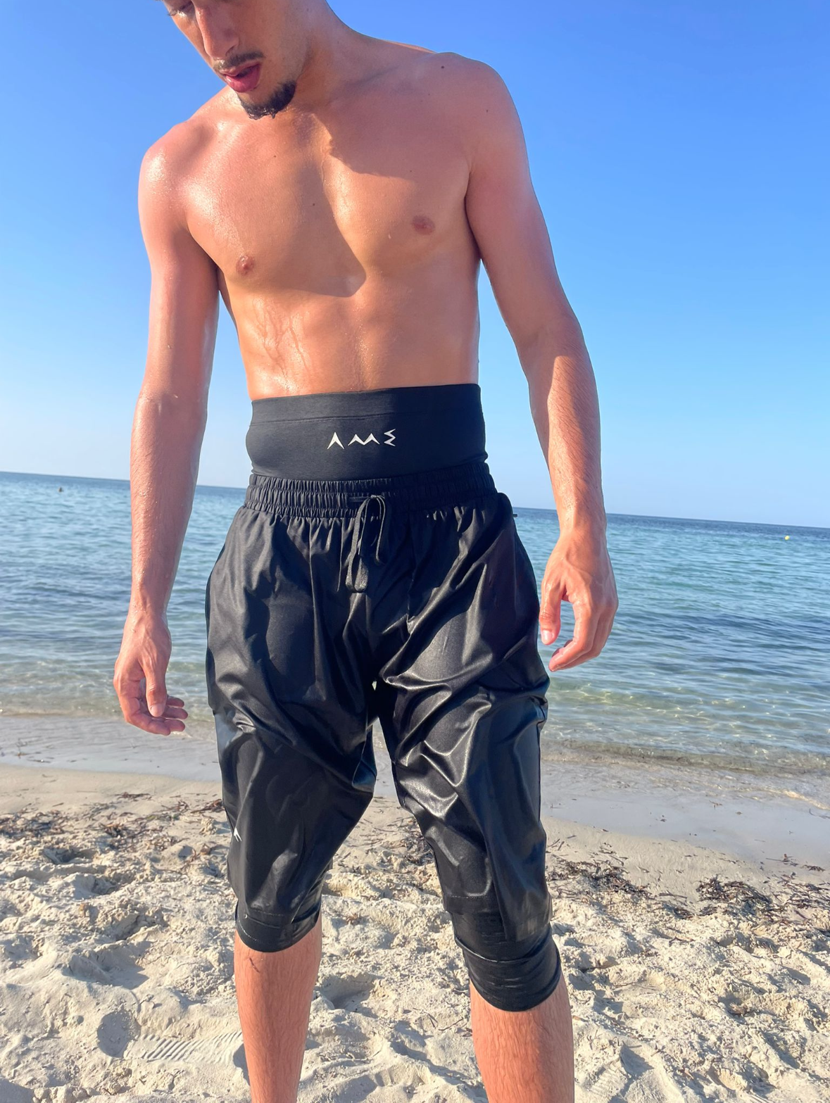 Short de bain cache awra